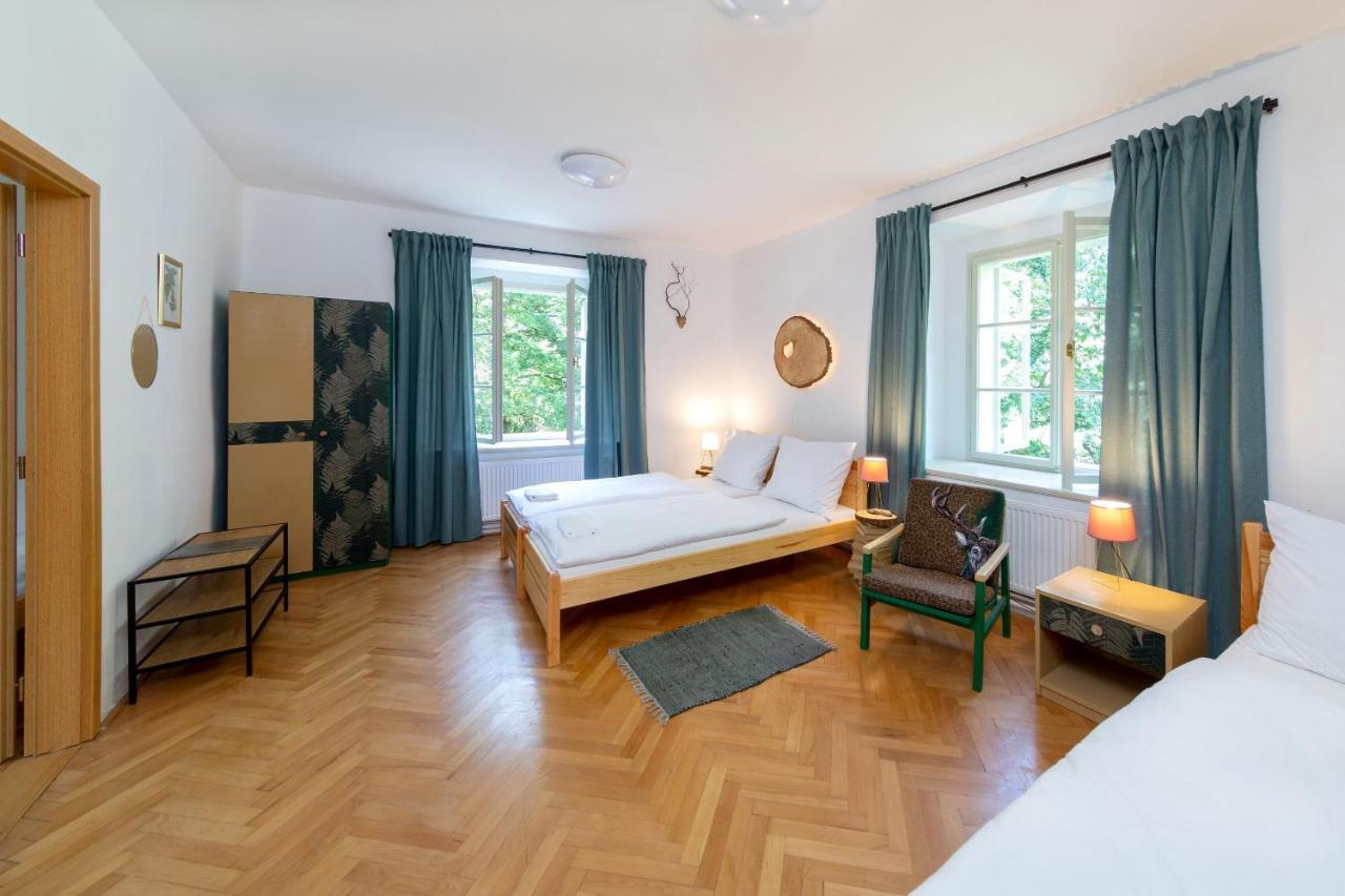 Zamek Nectiny Hotel Bagian luar foto